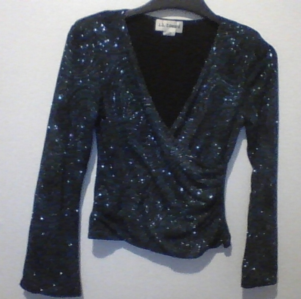 Flared-Sleeve Sparkly Blue Open-Chest Overshirt